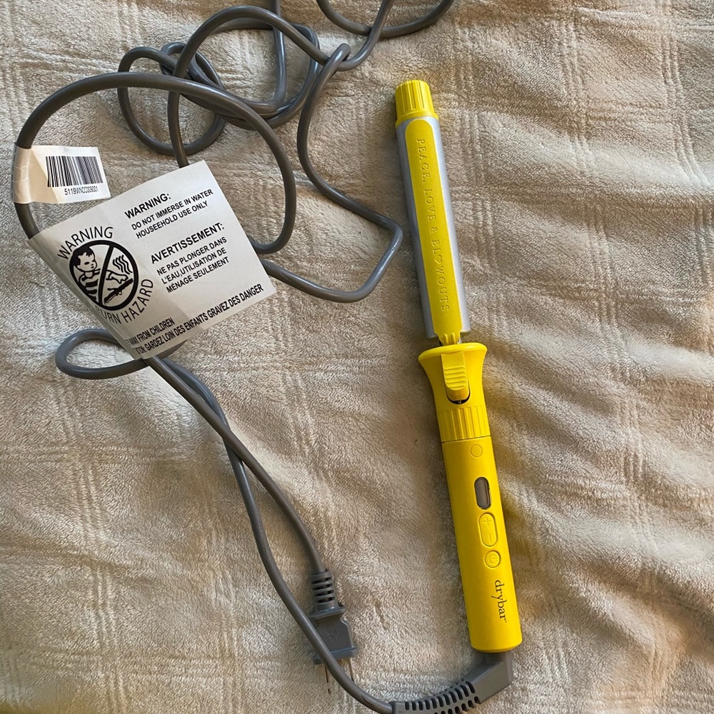 Drybar 3 day Bender 1” curling iron